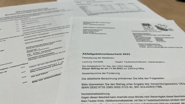 Rund 5000 Haushalte und Gewerbebetriebe in Bad Mergentheim, Weikersheim und einzelnen Stadtteilen haben den Abfallgebhrenbescheid doppelt erhalten. Ein Exemplar kann einfach vernichtet werden.
