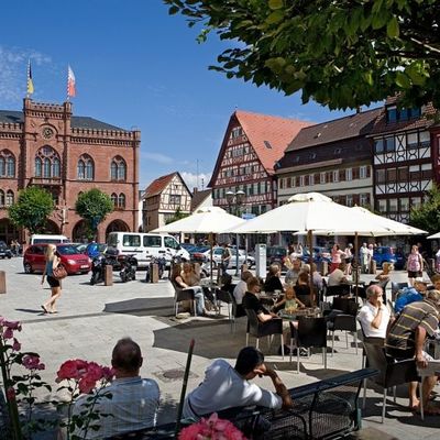 Rathaus am Marktplatz in Tauberbischofsheim