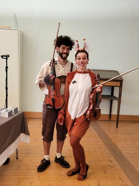 Sparkasse Tauberfranken und Stadtwerke Wertheim haben ein Konzert des Violinisten-Duos �The Twiolins� f�r Kinder finanziell unterst�tzt. Der Verwaltungs- und Finanzausschuss hat der Annahme der Spenden zugestimmt.