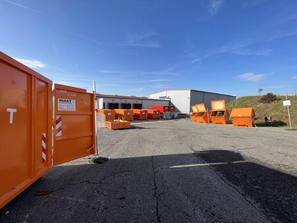 Der Abfallwirtschaftsbetrieb Main-Tauber-Kreis bietet eine Vielzahl an Dienstleistungen, beispielsweise auf dem neu erffneten Recyclinghof in Tauberbischofsheim. Nun wurden die Online-Informationen zu dem Angebot intensiv berarbeitet und optimiert.