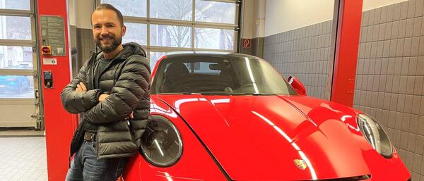 Jimmy Pelka lebt seinen Traum. Er ist einer der bekanntesten Autotuner Deutschlands.