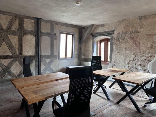 Discozimmer: Moderne Arbeitspl�tze
