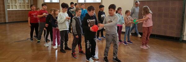 Viel Freude hatten Kinder bei einem Grundschulaktionstag des Gesundheitsamtes des Main-Tauber-Kreises unter dem Motto: "Ich will gesund bleiben!" in der Sprachheilschule Unterschpf.