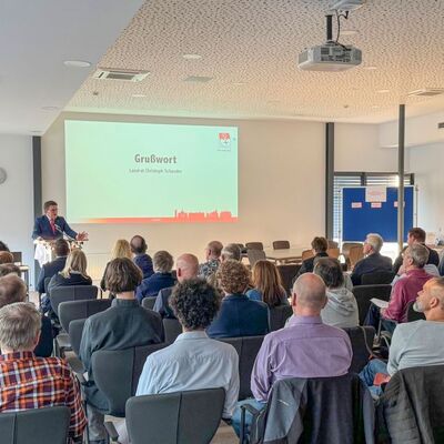 Landrat Christoph Schauder gab einen Einblick zu bereits erreichten Meilensteinen beim Klimaschutz.