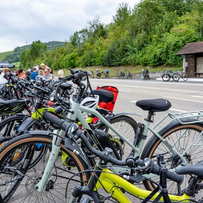 Der erste Sonntag im August ist traditionell der Tag, an dem das Taubertal beim �Autofreien Sonntag� aus einer anderen Perspektive entdeckt werden kann. In diesem Jahr verl�uft die Strecke von Tauberbischofsheim bis Bronnbach.