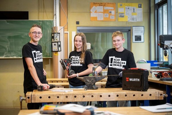 Beim Handwerkswettbewerb "Mach was!" packen Schlerinnen und Schler selbst an - und entdecken spielerisch die Welt des Handwerks.