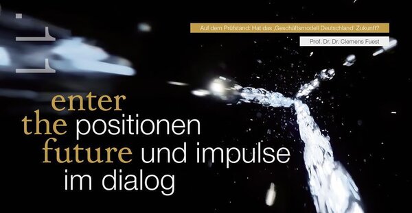 Das Foto zeigt ein Werbeplakat für die elfte Veranstaltung der Reihe »enter the future«.