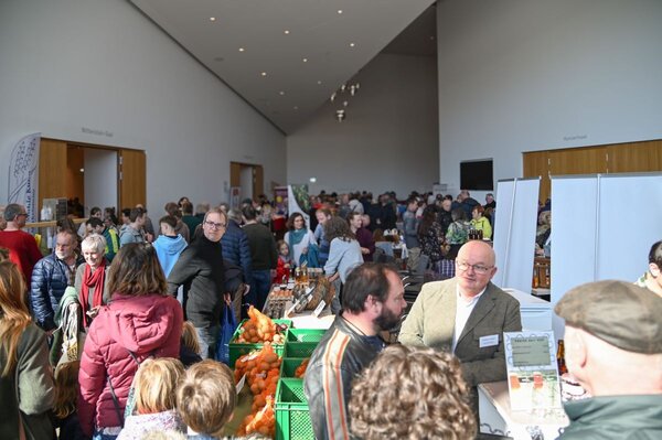 R&uuml;ckblick auf die Lebensmittelmesse in der TauberPhilharmonie in Weikersheim: Die vierte Auflage der Lebensmittelmesse "Meet & Greet" findet am Samstag, 21. Februar 2026, von 11 bis 16 Uhr in der Tauber-Franken-Halle in K&ouml;nigshofen statt.