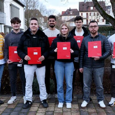 Die Gewerbliche Schule Bad Mergentheim verabschiedet ihre Absolventen der Klasse M4IM.