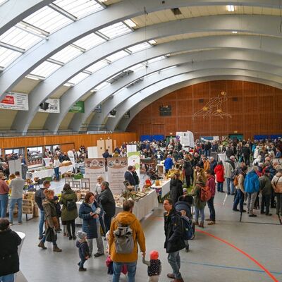Zahlreiche Besucher informierten sich an den mehr als 30 St�nden auf der Lebensmittelmesse "Meet & Greet" in der Tauber-Franken-Halle in K�nigshofen. 