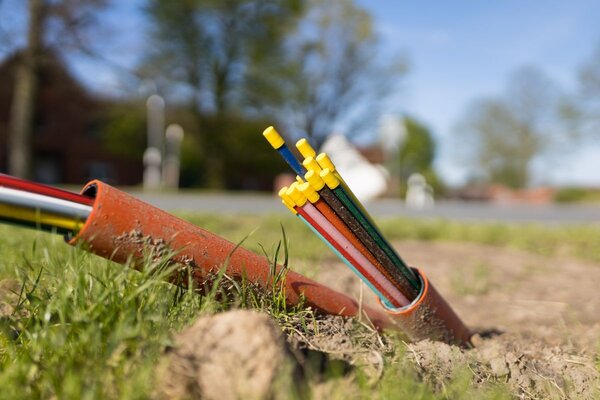 Die Leonet GmbH, ehemals BBV Deutschland GmbH, hat die St�dte und Gemeinden im Main-Tauber-Kreis offiziell dar�ber informiert, dass die Kommunen im Landkreis von dem Unternehmen entgegen der bisherigen Planungen nicht fl�chendeckend mit Glasfaser erschlossen werden.