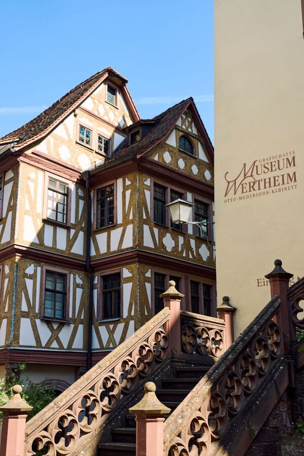In Wertheim lohnt sich neben einem Bummel durch die malerische Altstadt auch der Besuch des Grafschaftsmuseums.