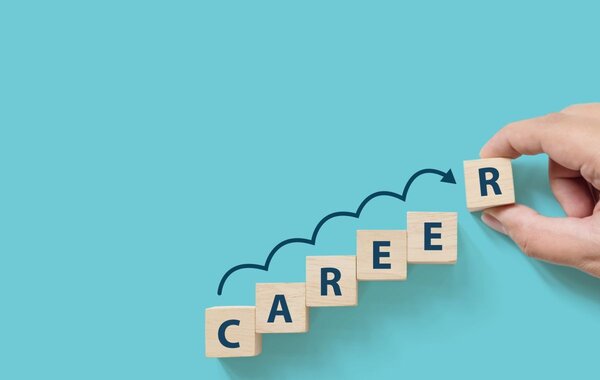 Mit "career meet and talk" bringt die Wirtschaftsregion Heilbronn-Franken GmbH in Kooperation mit dem Landratsamt Main-Tauber-Kreis und Hohenlohe Plus e.V. Unternehmen und potenzielle Fachkr�fte direkt zusammen.