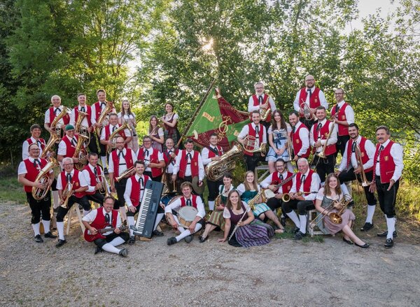 Das vorletzte Konzert im Bronnbacher Abteigarten in diesem Jahr bestreiten am Sonntag, 9. August, um 14 Uhr die "Fr&auml;nkischen J&auml;ger" aus Gaub&uuml;ttelbrunn.
