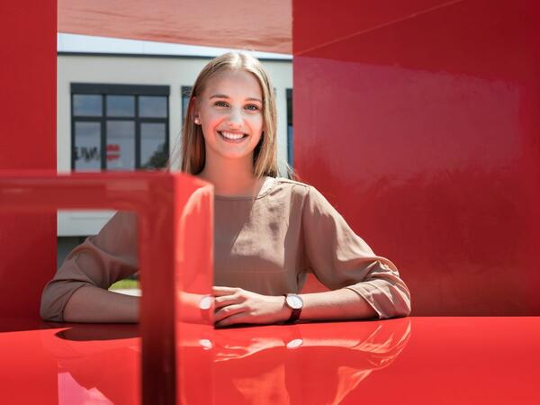 Die W�rth Industrie Service nimmt am digitalen Girls'Day 2021 teil.