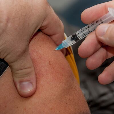 Im Kreisimpfzentrum (KIZ) in Bad Mergentheim haben in der Woche von Montag, 31. Mai, bis Sonntag, 6. Juni, insgesamt 874 Erst-Impfungen und 2943 Zweit-Impfungen stattgefunden. 