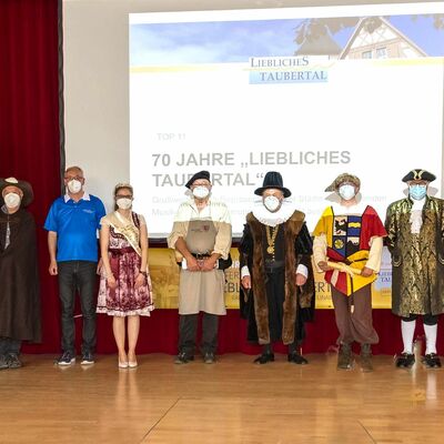 Den Abschluss der Veranstaltung bildete eine Reihe von Glckwnschen aus Stdten und Gemeinden der Ferienlandschaft zum 70. Geburtstag des Tourismusverbands. 