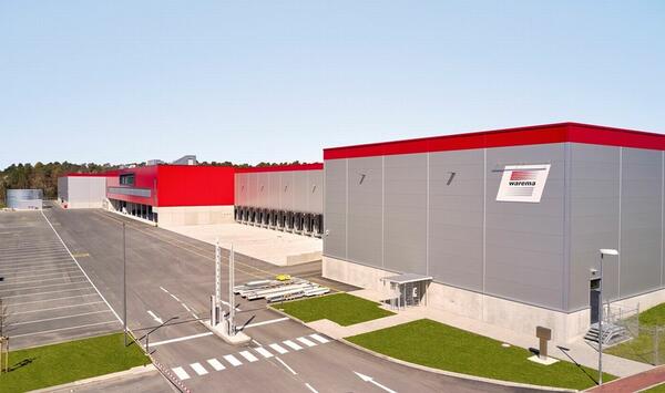 Bild vergr&ouml;&szlig;ern: 40 Millionen Euro hat Warema in das Logistik- und Produktionszentrum investiert.