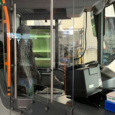 Das Land Baden-Württemberg fördert den Einbau von Trennscheiben in Bussen