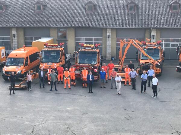 Besuch der Straen- und Radwegebaukommission bei der Straenmeisterei in Tauberbischofsheim. Die Mitglieder gewannen einen Einblick in die wichtige Arbeit.