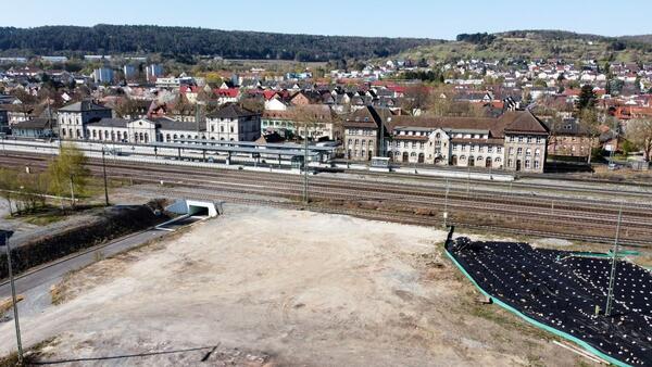 Bild vergr&ouml;&szlig;ern: Bahnhofsgelände