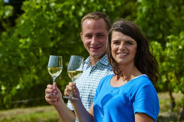 Die Weinregion Taubertal wartet mit vielfltigen Genssen und Gaumenfreuden auf. Weinbegeisterte kommen hier auf ihre Kosten.