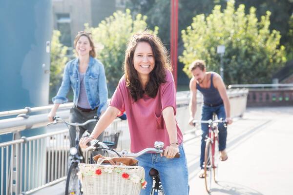 Radfahren macht Spa: Der Main-Tauber-Kreis beteiligt sich erneut an der seit 2008 bestehenden Kampagne. Gemeinsam mit den Kommunen Ahorn, Bad Mergentheim, Boxberg, Igersheim, Klsheim, Niederstetten, Weikersheim und Wertheim setzt der Landkreis ab Mittwoch, 14. Juni, ein Zeichen fr den Klimaschutz.